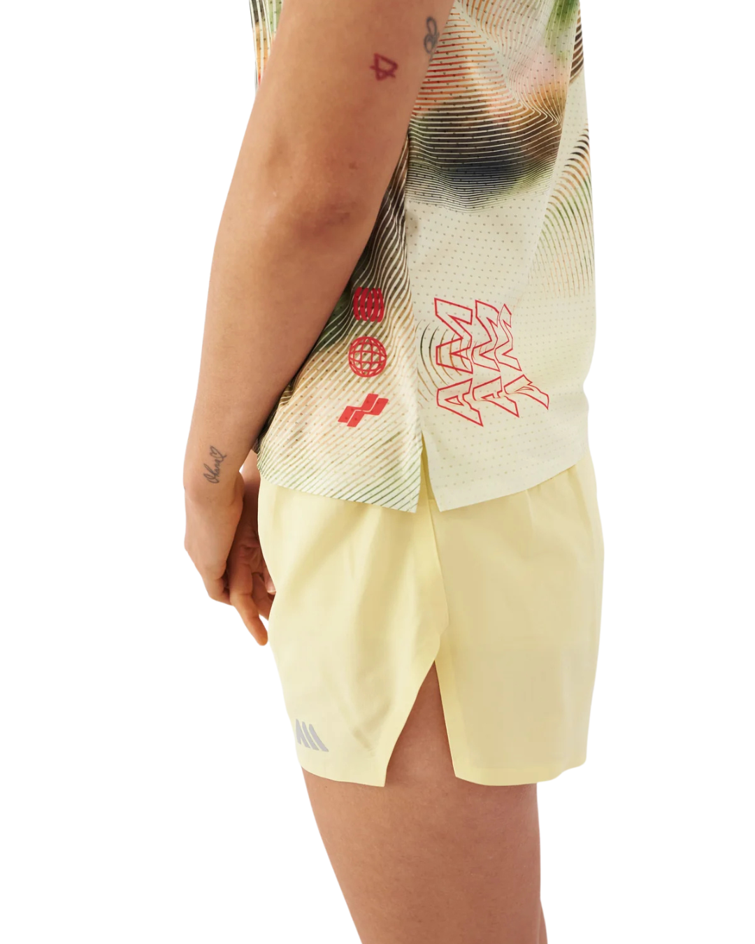 CAMISETA RUNNING ANONYMOUS SPEED VEST FLORA MANGA SISA DAMA