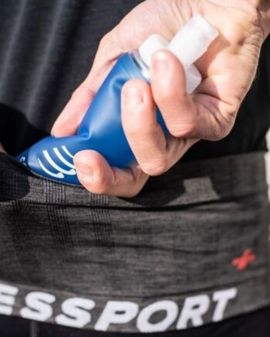 BOTELLA COMPRESSPORT ERGO FLASK 300 ML / VARIOS COLORES