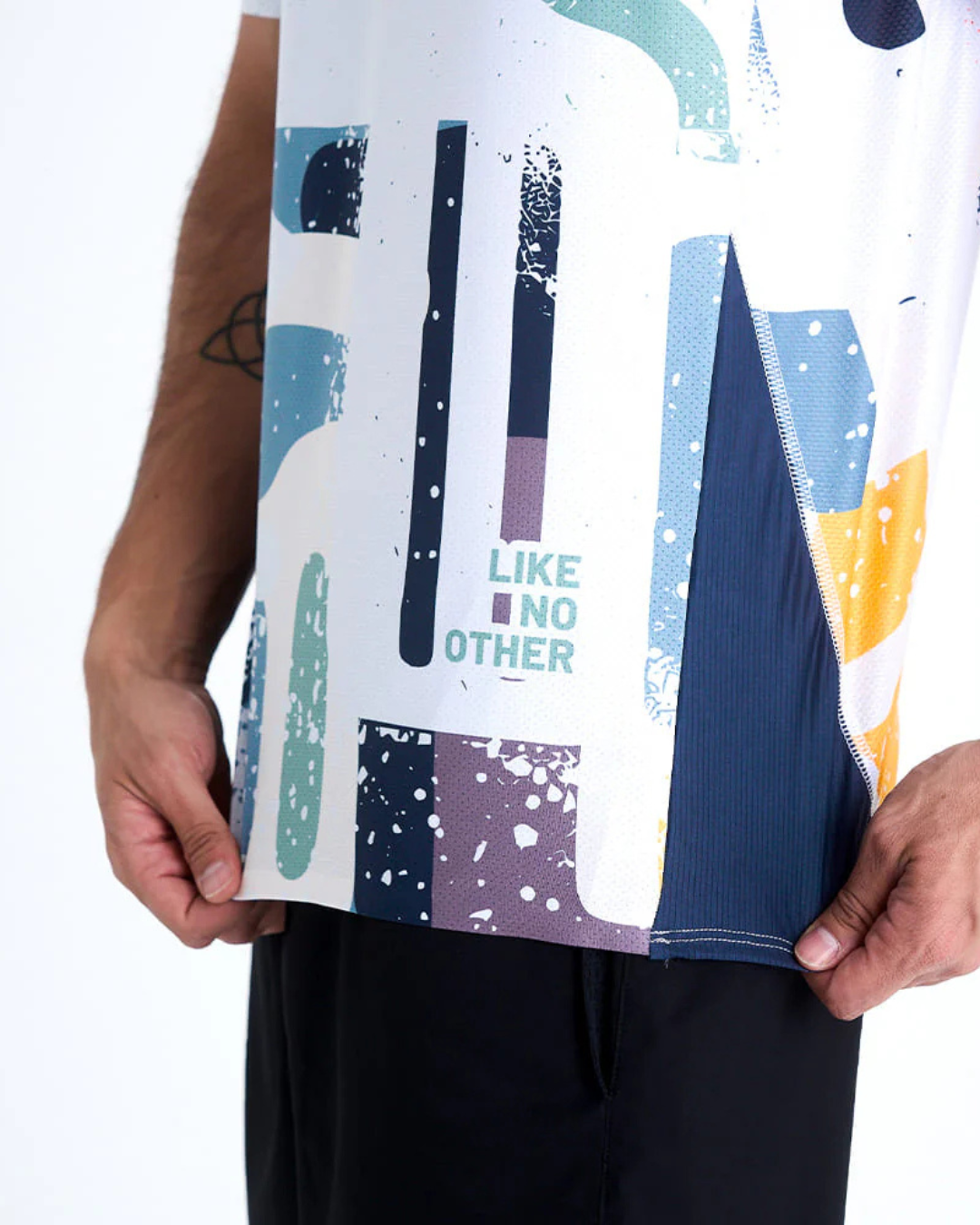 CAMISETA RUNNING/PÁDEL SAFETTI ROOTED ESTAMPADO HOMBRE