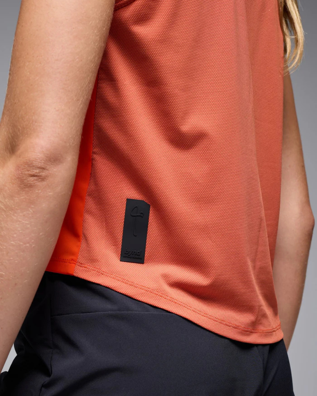 CAMISETA RUNNING GIVELO MANGA SISA OSAKA DAMA
