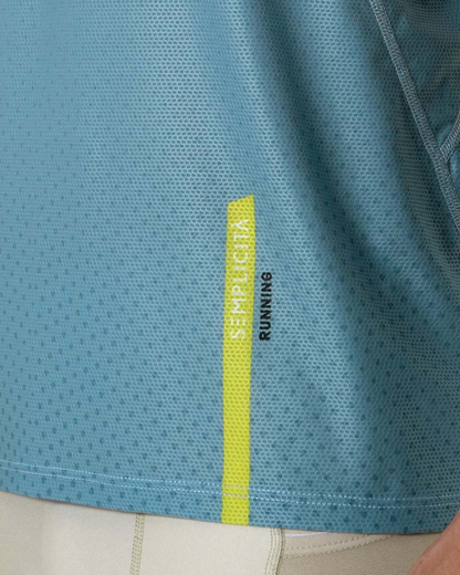 CAMISETA RUNNING SAFETTI COOLMOTION AZUL POLVO MANGA SISA HOMBRE