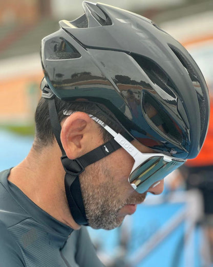 CASCO RUTA MET RIVALE MIPS NEGRO
