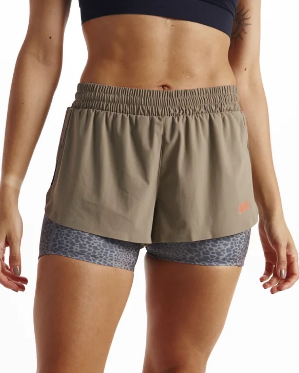 PANTALONETA RUNNING ANONYMUS PERFORMANCE AERO SHORT SNAKE DAMA