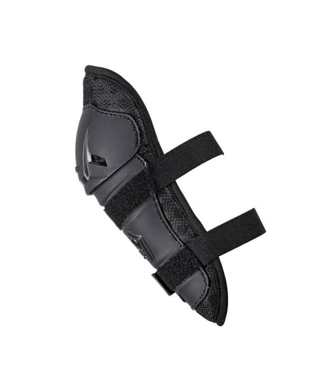 RODILLERAS PEEWEE